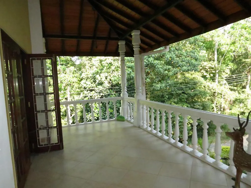 Hantana Forest Reserve Inn Kandy