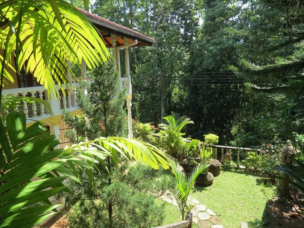 Hantana Forest Reserve Inn Kandy